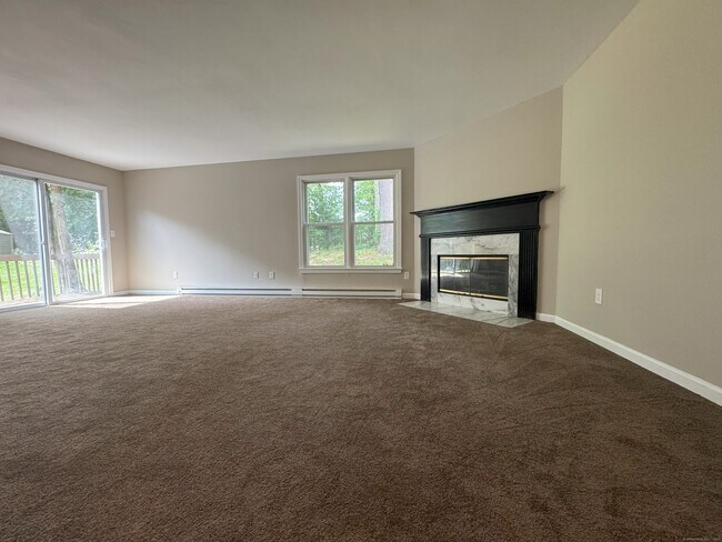 Building Photo - 7 Arrowwood Cir