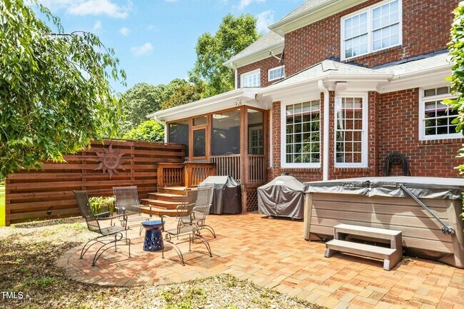 Building Photo - 2432 Baileys Landing Dr