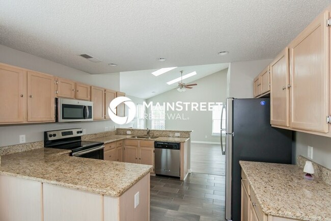 Building Photo - 6001 Beech Cove Ln