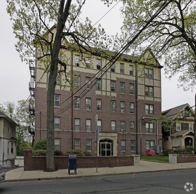 Philmore Apartments 298 Union Ave Belleville NJ 07109 Apartment Finder