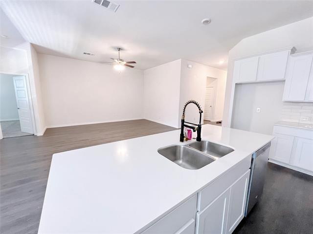 Building Photo - 3320 Azure Ln