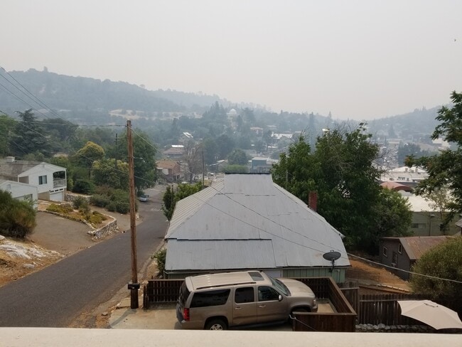 Building Photo - Oh my!!!  Downtown Sonora!