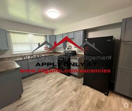 Building Photo - WOW! This is a Home! 3-bedroom, 1-bath hom...