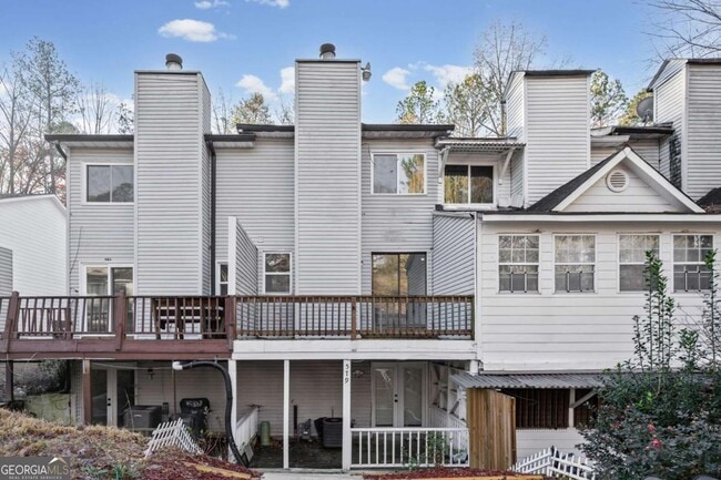 Building Photo - 579 Northridge Rd