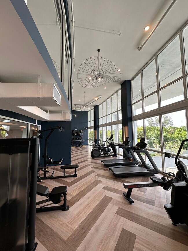 Building Photo - 2620 E Marina Bay Dr