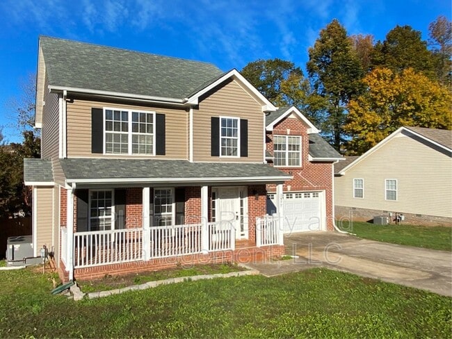 Primary Photo - 1477 Cedar Springs Cir