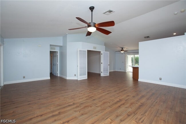 Building Photo - 2507 Embers Pkwy W