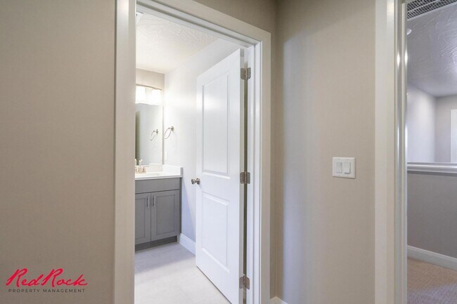 Building Photo - Welcome to Your Dream Home!