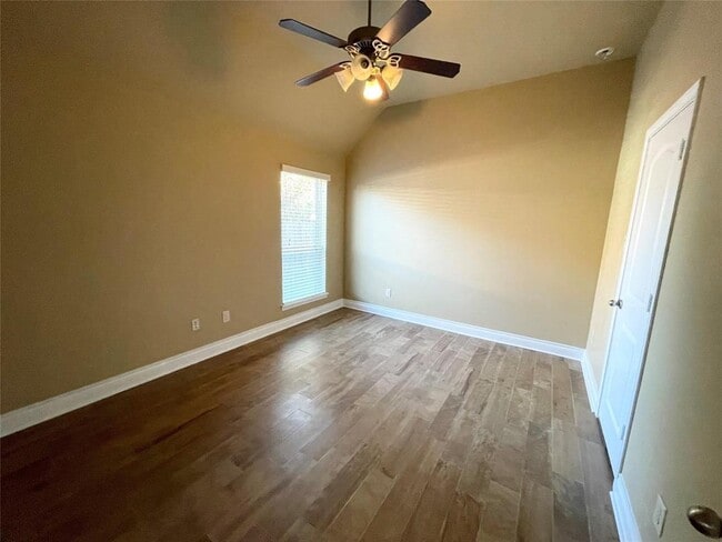 Building Photo - 13602 Silent Walk Dr