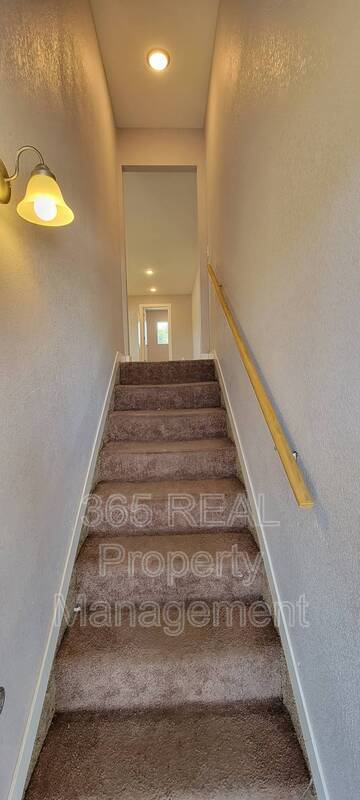 Building Photo - 3311-3311 11th Ave