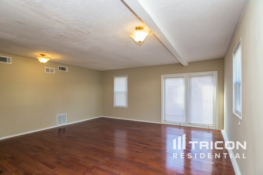 Building Photo - 2110 Harrison Ridge Ct