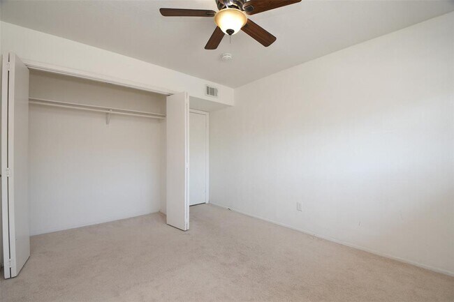 Building Photo - 2596 Bering Dr