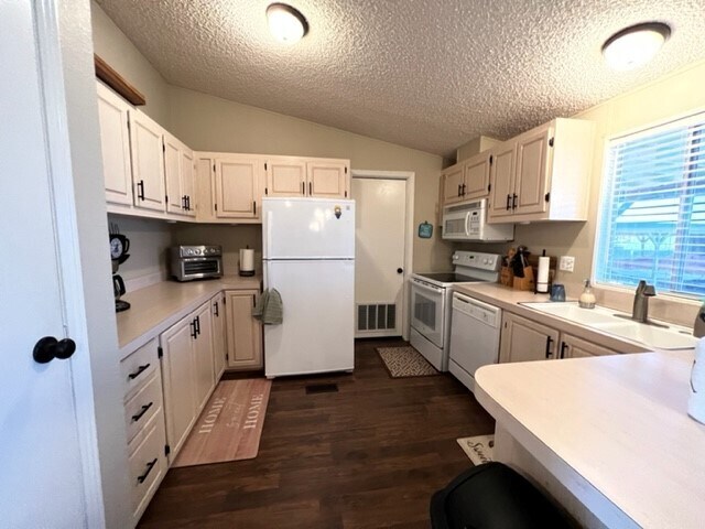 Building Photo - 775 Pegasus Ranch Rd