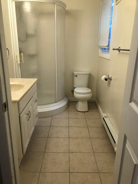 Building Photo - 59 Bears Hill Rd