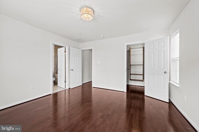 Building Photo - 7316 Elkridge Crossing Way