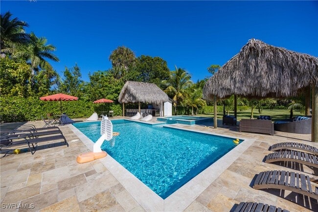 Building Photo - 1890 Oakes Blvd