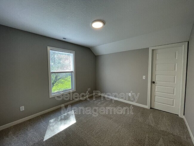 Building Photo - 5426 Copper Horse Trl