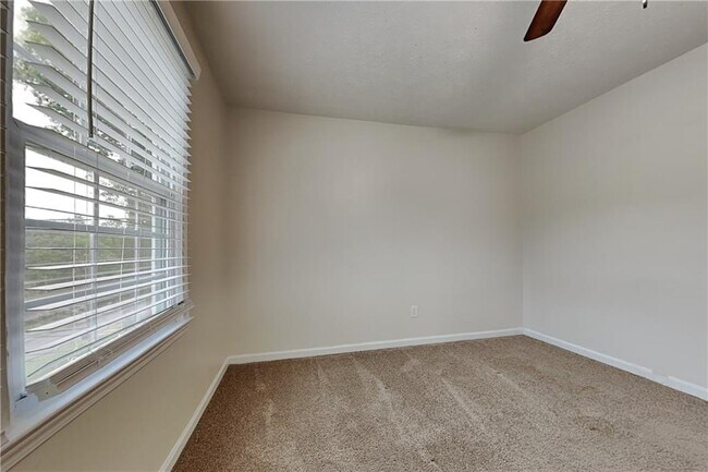 Building Photo - 3253 Glynn Mill Dr