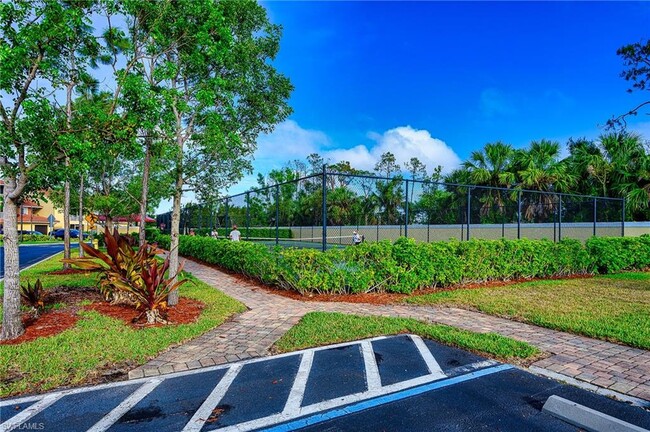 Community Tennis Court and Community Walking Path - 13190 Bella Casa Cir