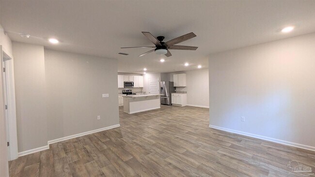 Building Photo - 10557 Queens Gate Cir