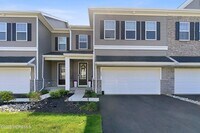 Building Photo - 1402 Journey Ave