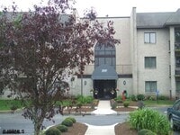 Building Photo - 2310 Dolphin Ave