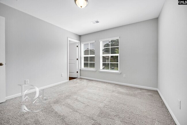 Building Photo - 185 Northwood St