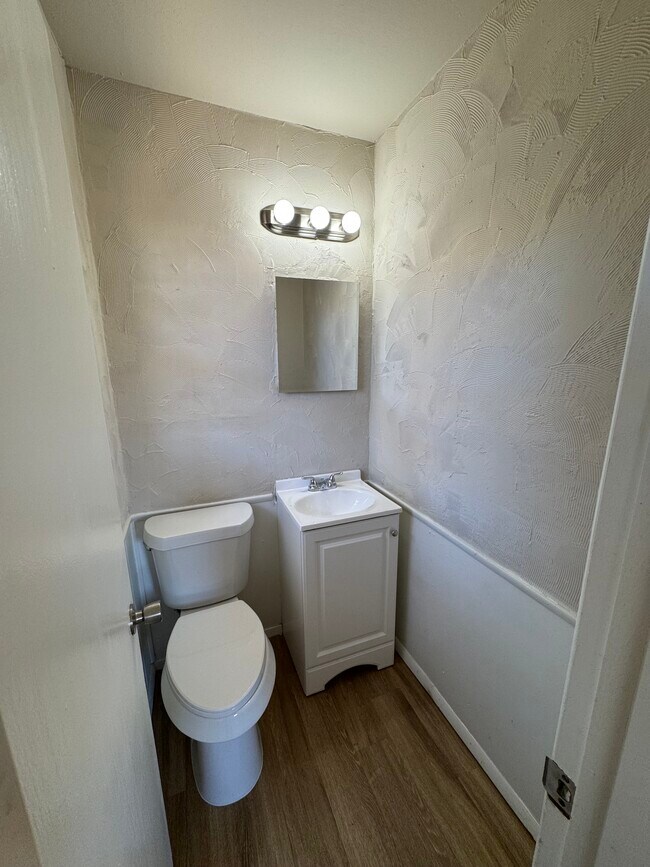 Building Photo - 1229 NW 83rd St