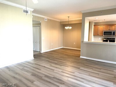 Building Photo - 8490 Kingbird Loop