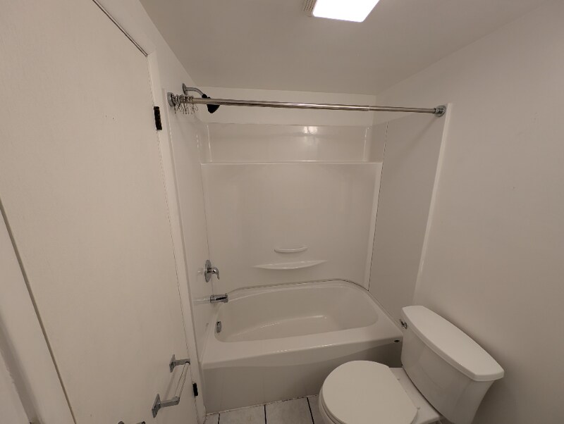 Building Photo - 1071 Lancaster Blvd