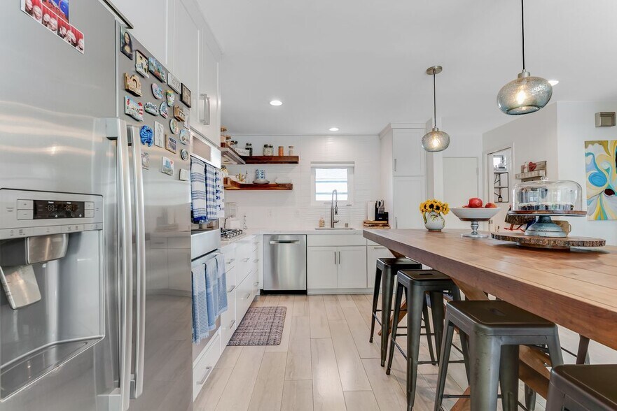 Building Photo - 28711 Pacific Coast Hwy