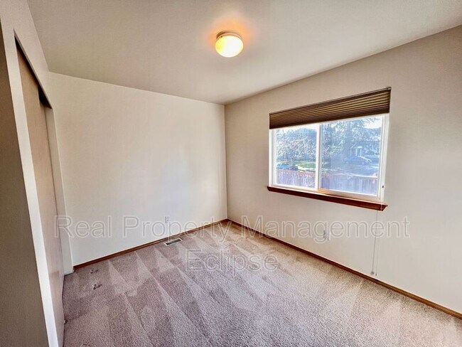 Building Photo - 3117 154th St SW