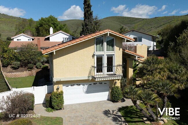 Building Photo - WESTLAKE HILLS- 5 BEDROOMS on a Quiet Street. Walk to everything!!!