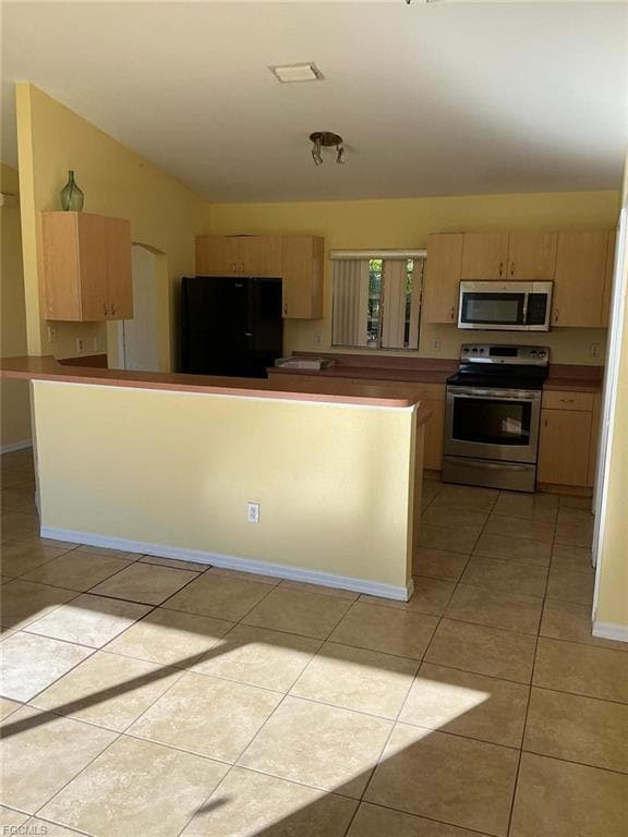 Building Photo - 511 Upstate Ave S