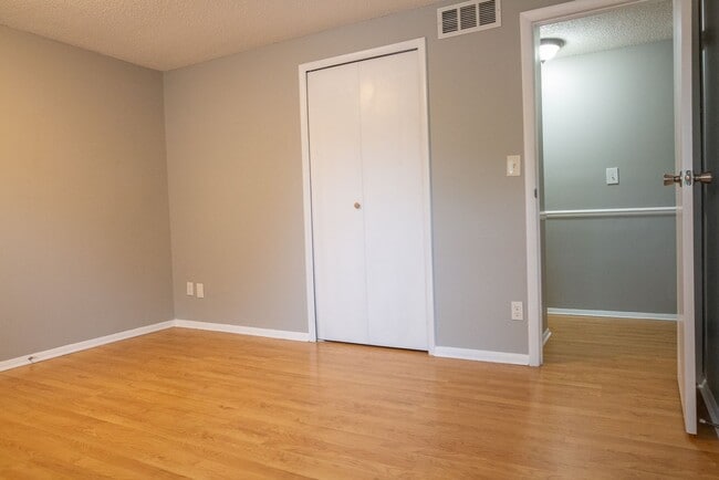 Building Photo - 3125 Tromley Ct