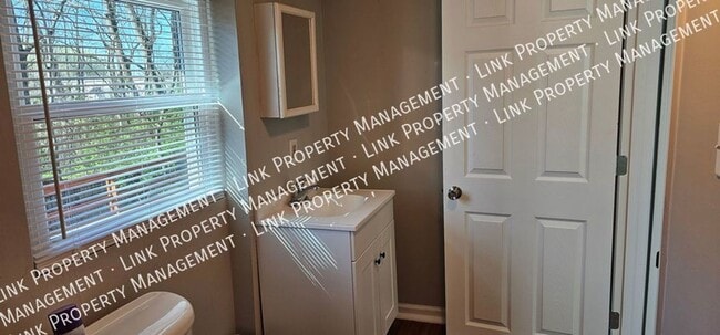 Building Photo - Completely Remodeled 2 Bedroom with a Huge...