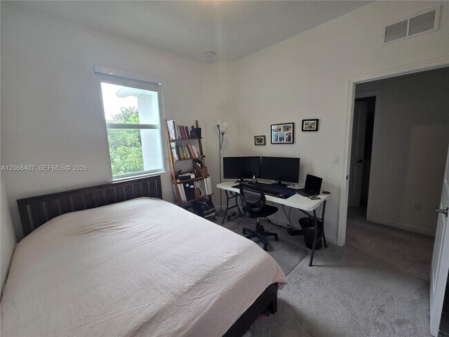 Building Photo - 5451 Flannigan Wy