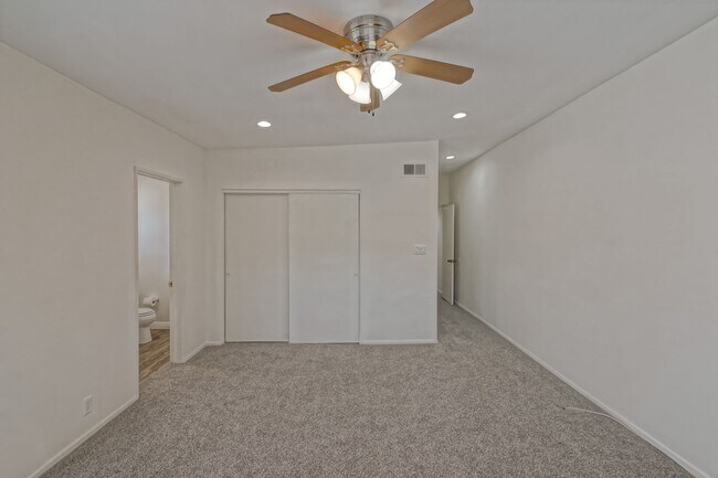 Building Photo - 3856 W 242nd St