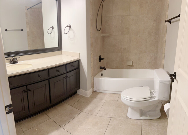 Building Photo - 3610 White Oaks Ridge