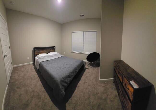 Building Photo - 159 Belmont Ln