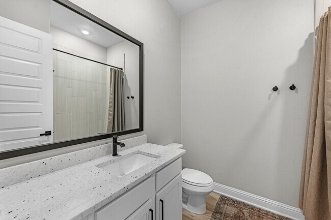 Building Photo - 2135 Tioga Vw Dr