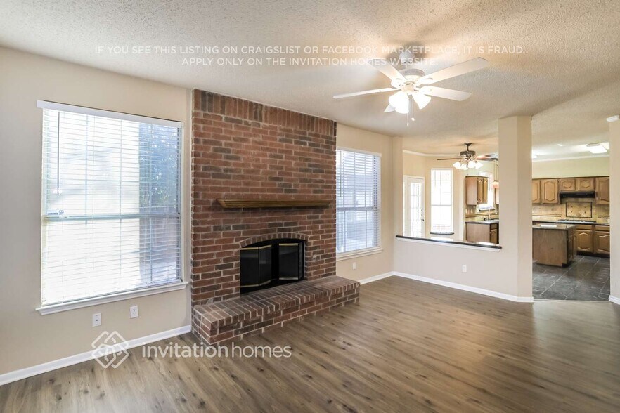 Building Photo - 7840 Clover Leaf Dr