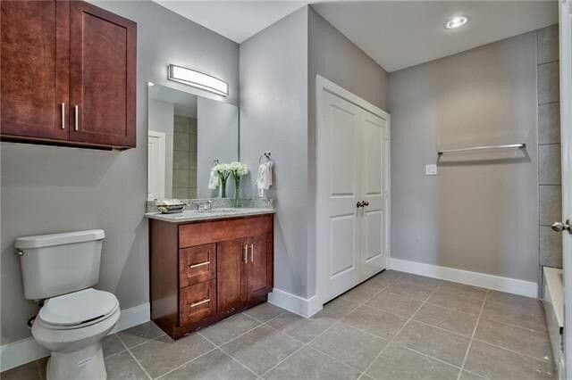 Building Photo - 13609 Pinnacle Cir W