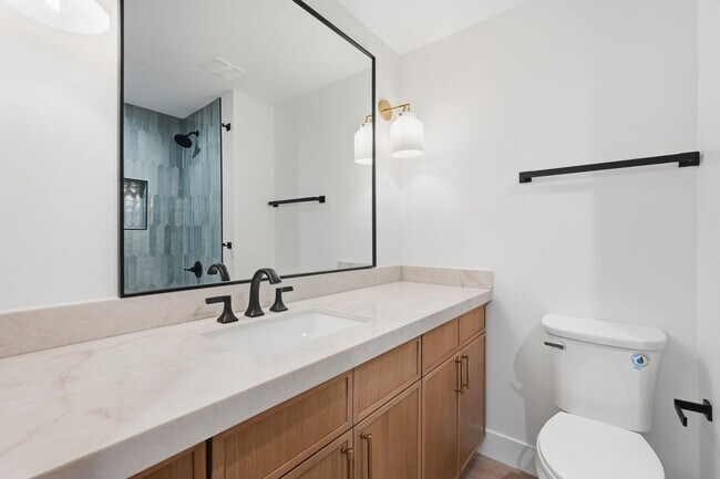 Building Photo - 7421 E Princeton Ave