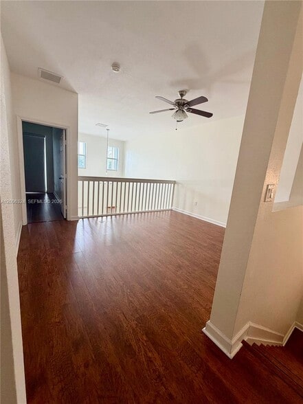 Building Photo - 10747 NW 76th Ln