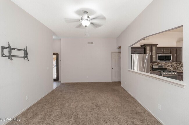 Building Photo - 12865 Little Misty Ln