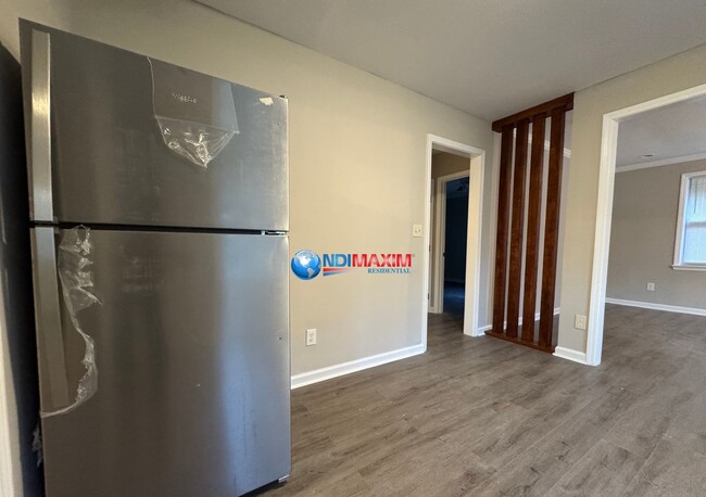 Building Photo - Newly RENOVATED ranch in Decatur near Buen...