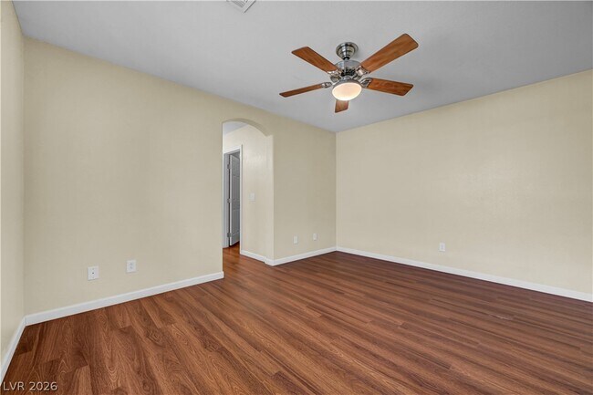Building Photo - 12052 Hathaway Pines Dr