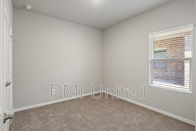 Building Photo - 203 Travine Dr