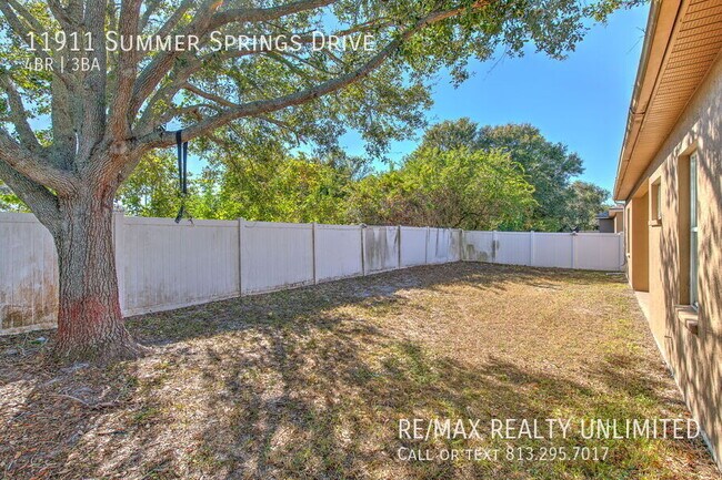 Building Photo - 11911 Summer Springs Dr